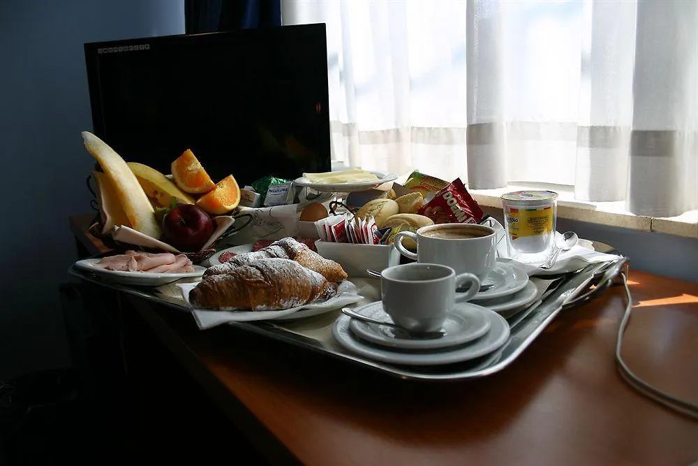 ****  Millennium Gold Hotel Neapol Itálie