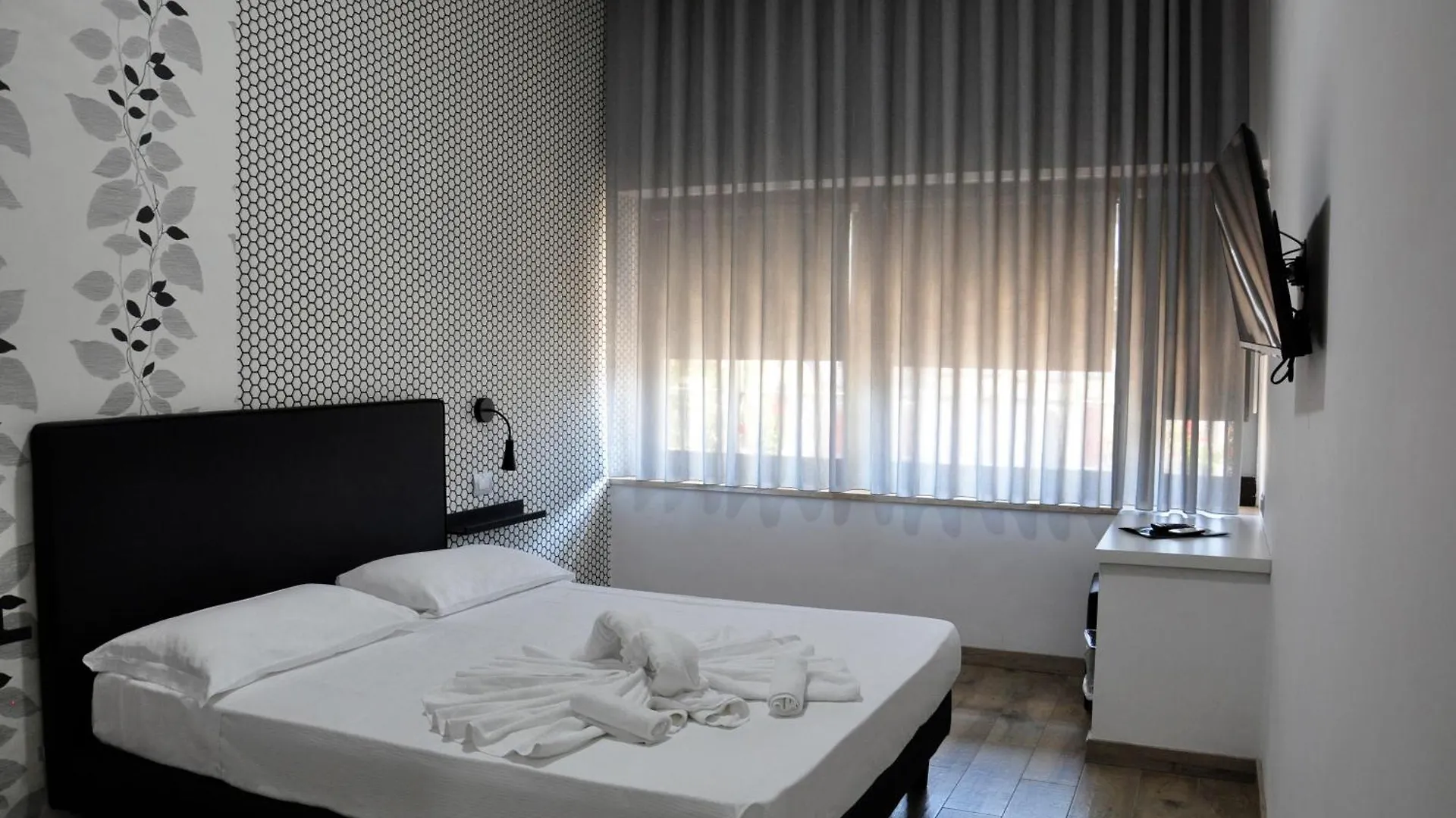 Millennium Gold Hotel Neapol