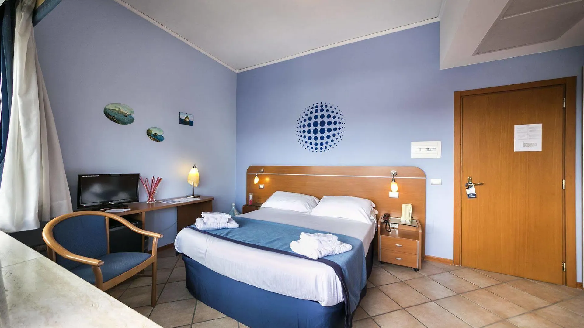 Millennium Gold Hotel Neapol