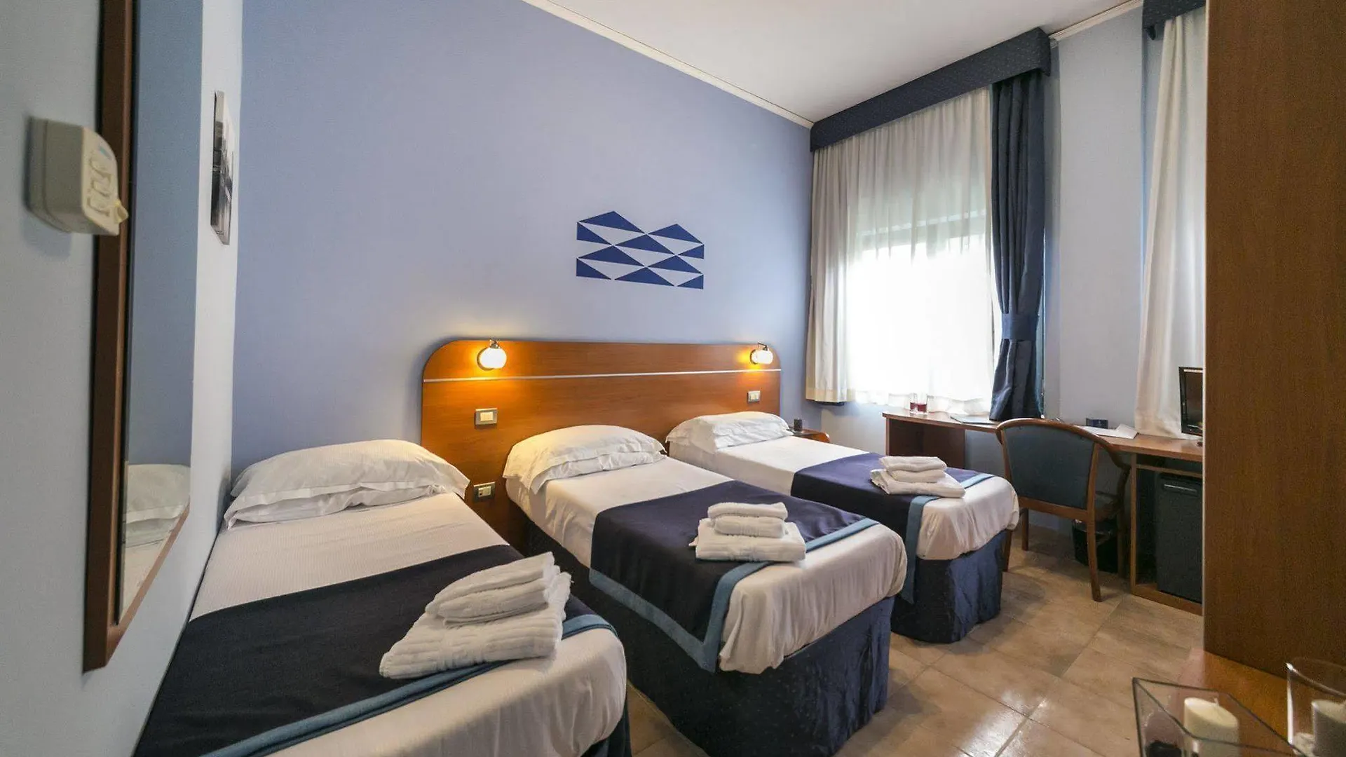 Millennium Gold Hotel Neapol