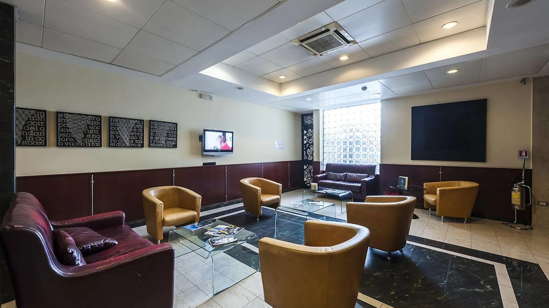 Millennium Gold Hotel Neapol