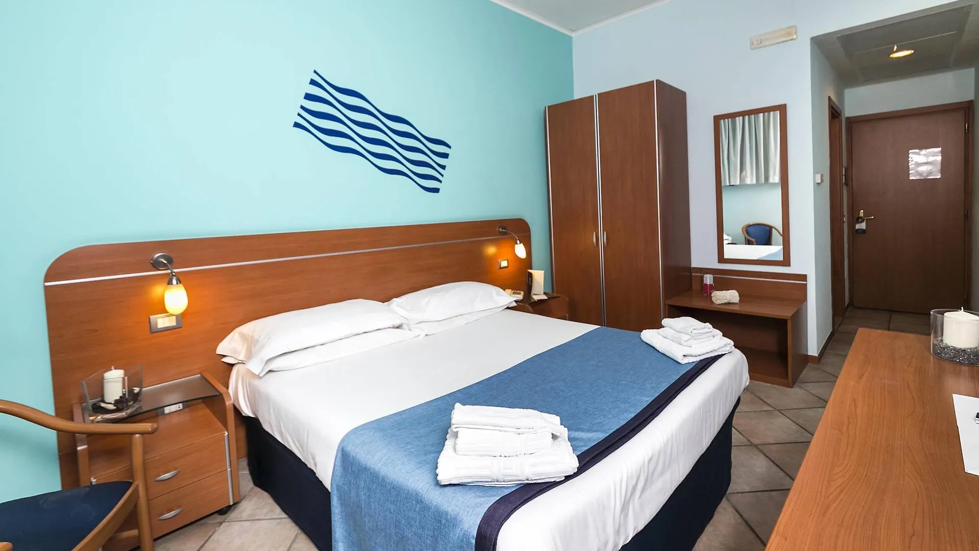 Millennium Gold Hotel Neapol 4*,  Itálie