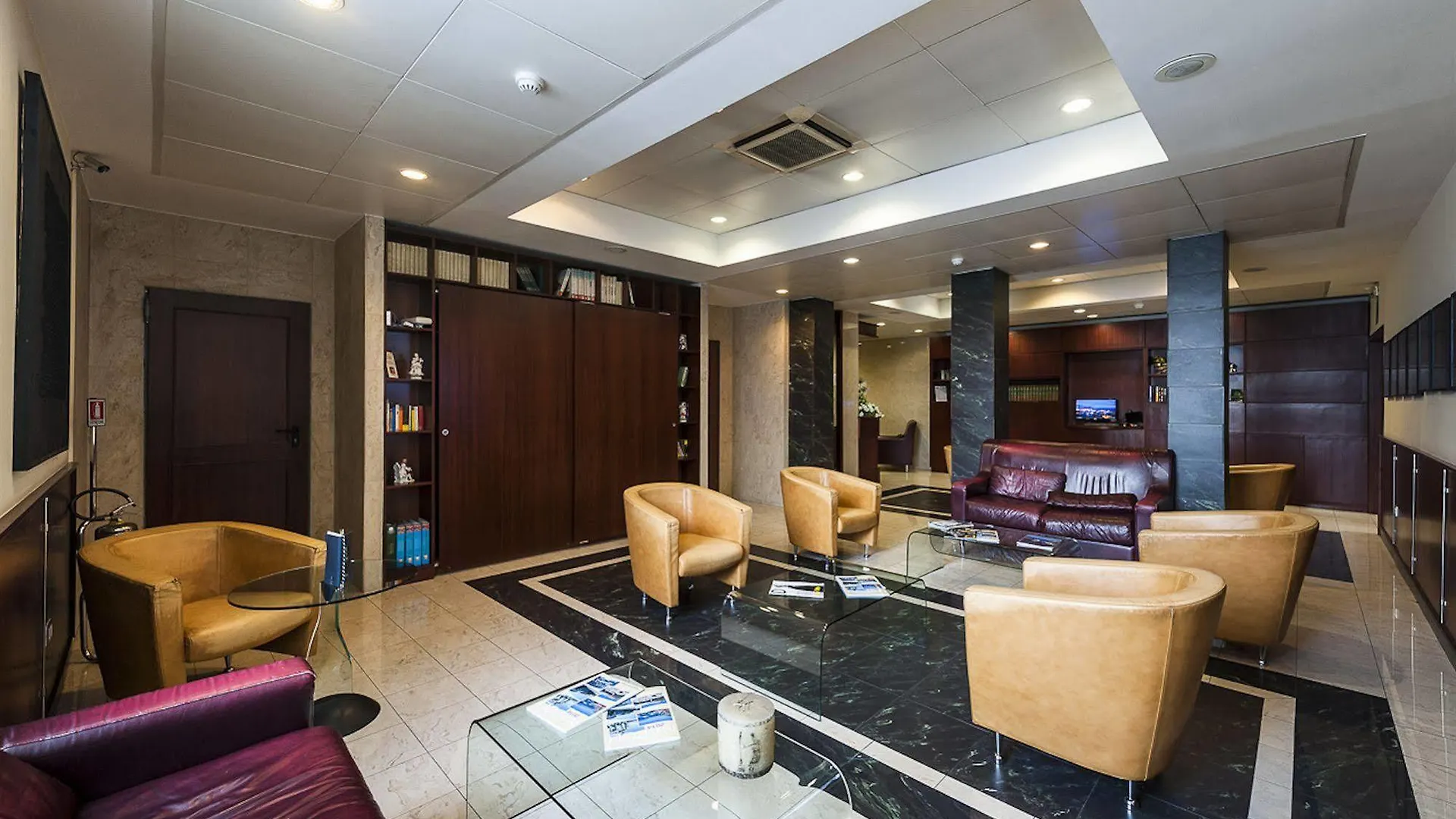 Millennium Gold Hotel Neapol